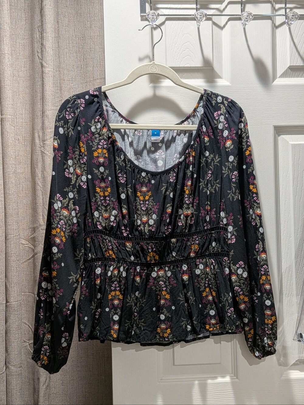 Old Navy Black Floral Peplum Blouse Women's Medium Long Sleeve Boho Cottagecore